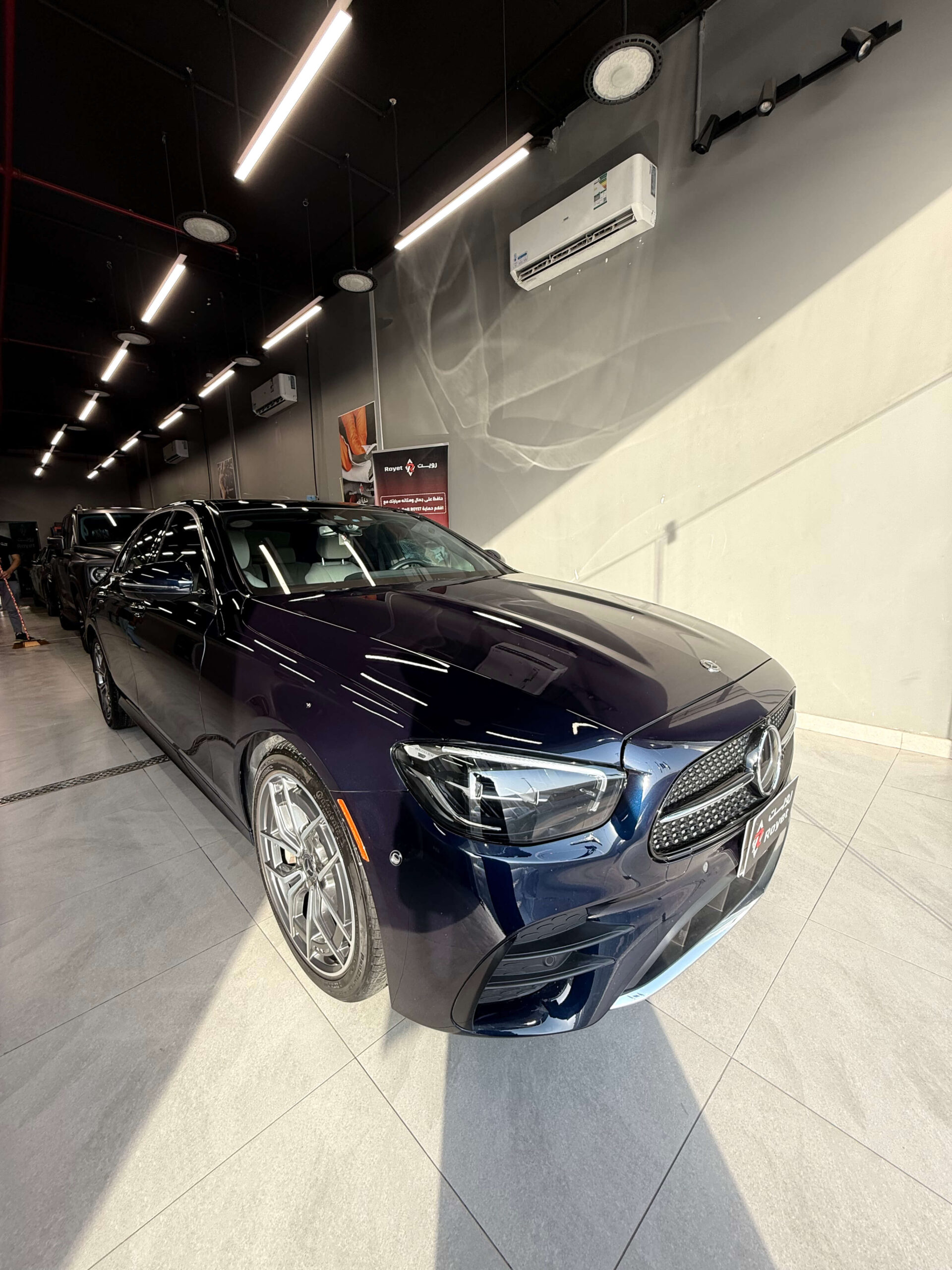 حماية السيارة من الشمس والحرارة في الرياض – الحلول الكاملة والفعالة