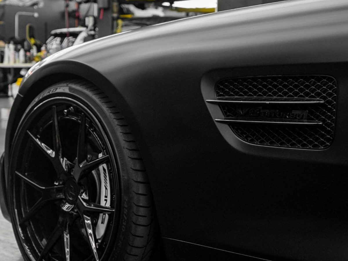 الرش المطاطي للسيارات